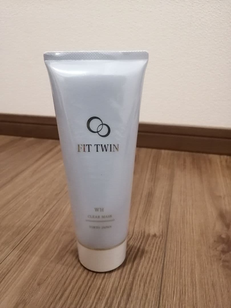 【新品未使用】フィットツインマスクなど 日本製】 洗える超伸縮4ガードプリントフィットマスク2枚組（品番M-011