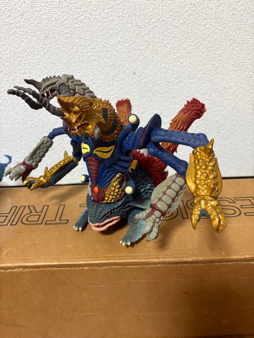 Uキラーザウルス ギガキマイラ ウルトラ怪獣シリーズ