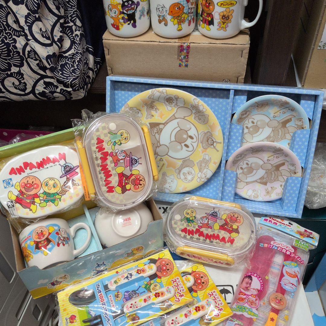 昭和レトロ アンパンマン 食器セット 未使用 お弁当箱 - メルカリ