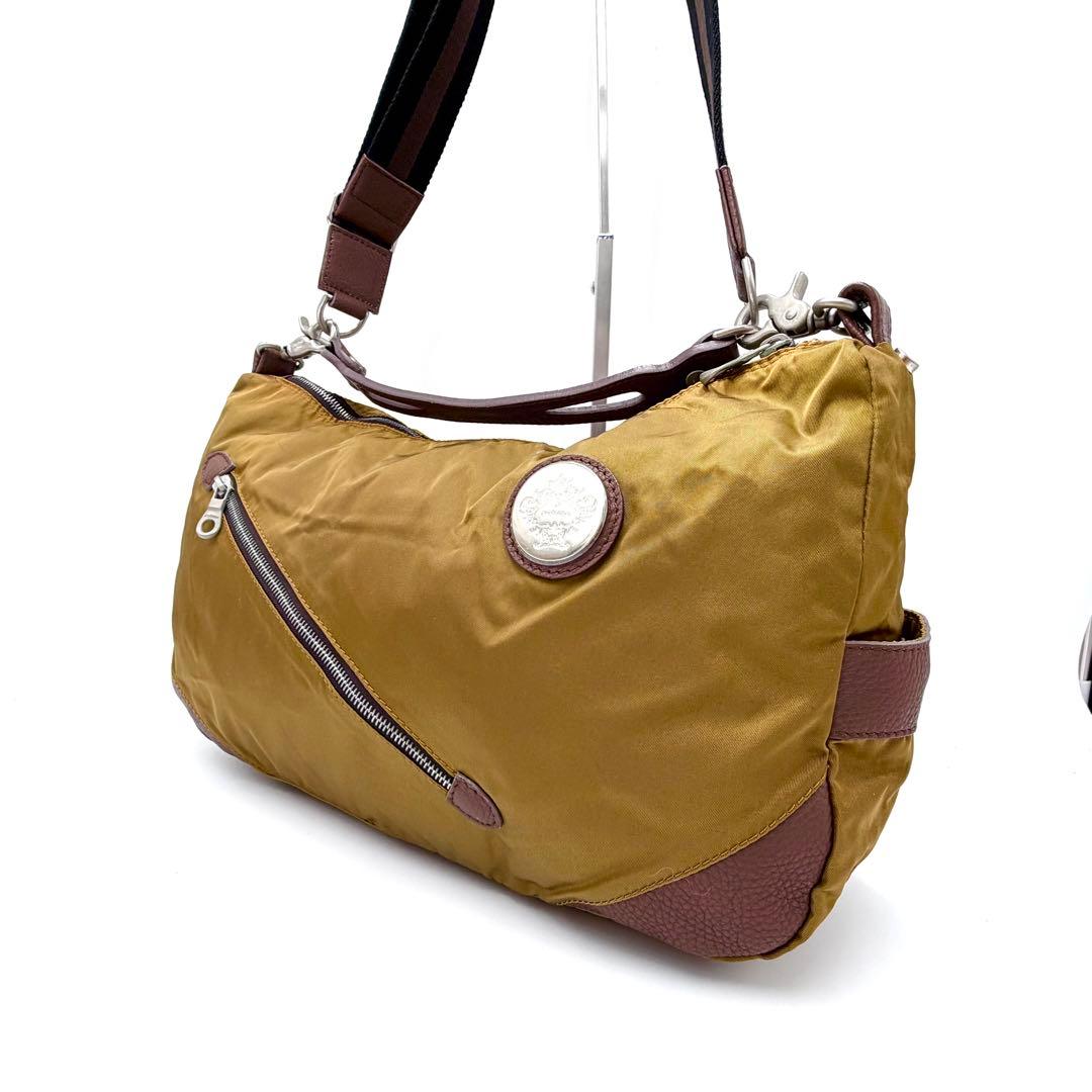 極美品 オロビアンコ 2way シルベストラ キャメル リモンタナイロン A4