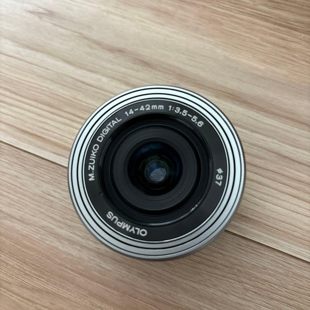 OM 14-42ｍｍ F3.5-5.6 EZ シルバー