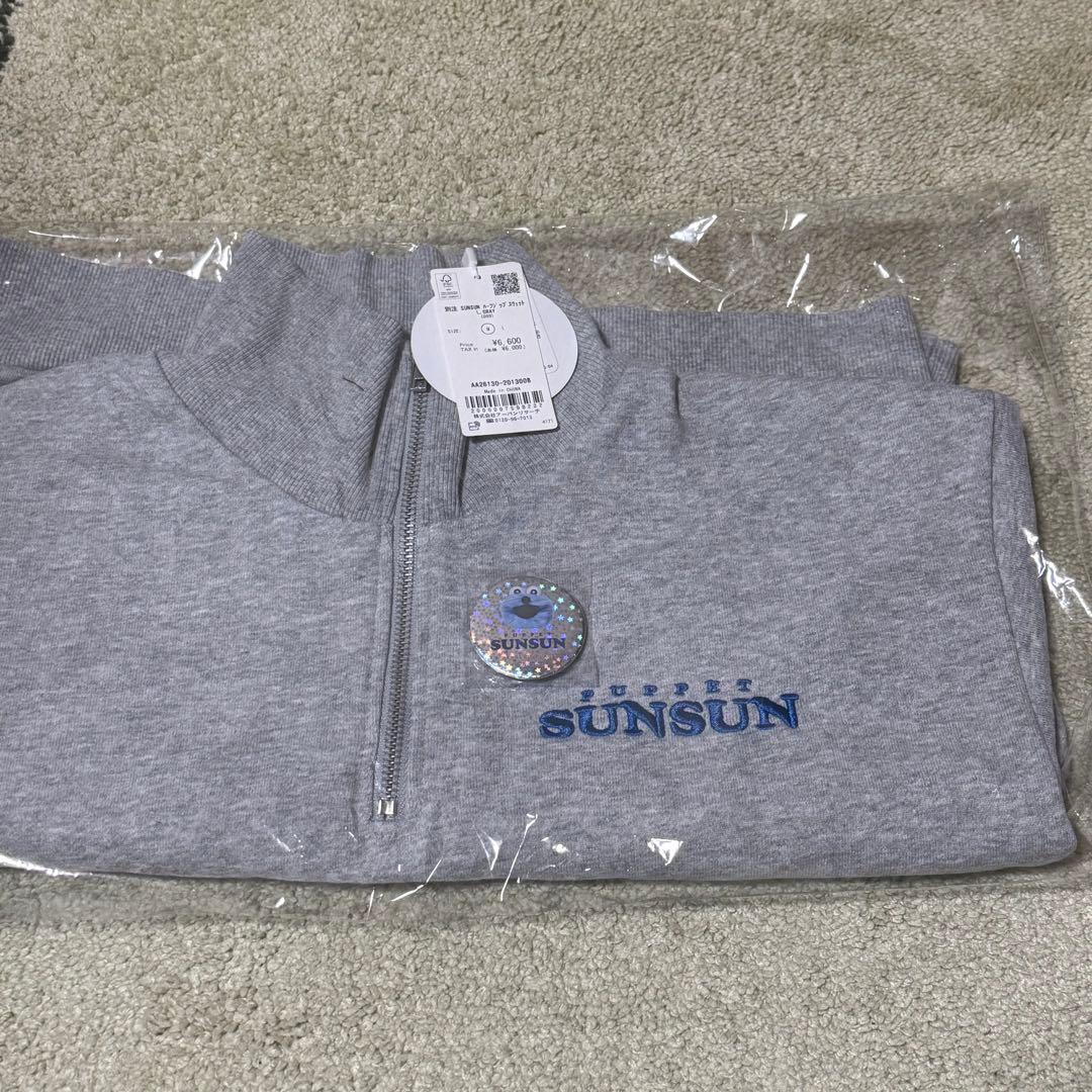 センスオブプレイス スンスンコラボ スウェット(缶バッジ付き) - メルカリ