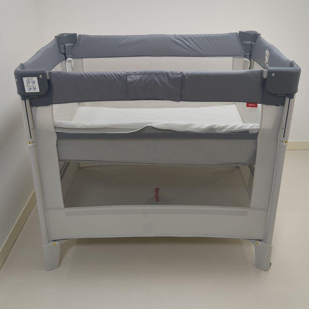 美品】アップリカ ココネルエアーab グレー シルキーエアー メッシュガード