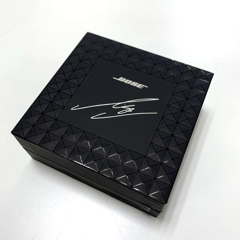 Bose x BLACKPINK LISA Ultra Open Earbuds - メルカリ