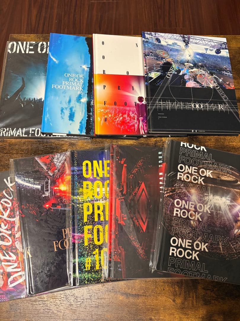 ONE OK ROCK PRIMAL FOOTMARK 9冊セット - メルカリ