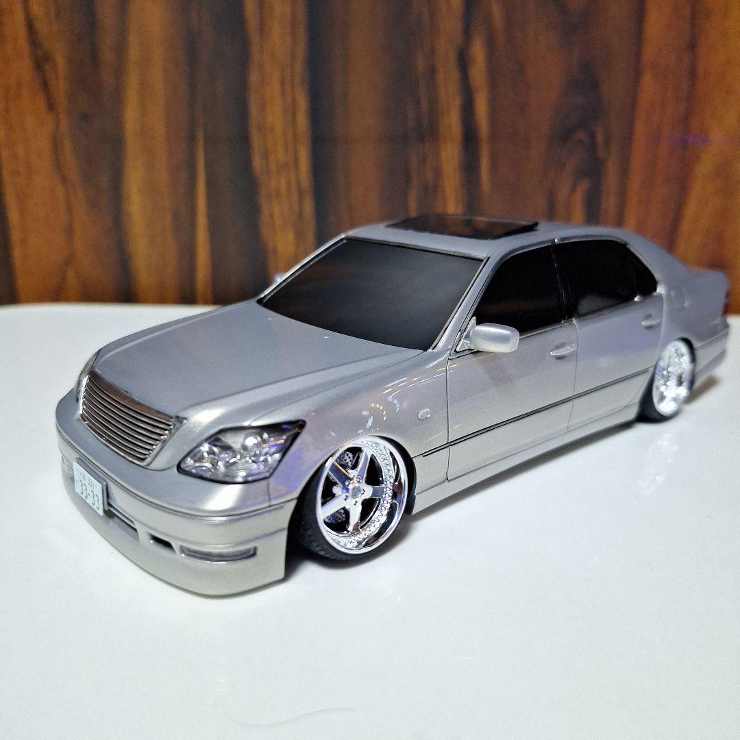 アオシマ 1/24 プラモデル 30セルシオ後期 完成品 - メルカリ