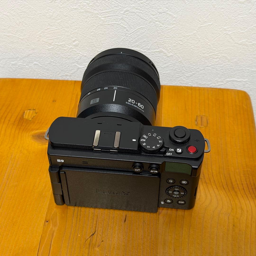 【箱無し/美品】LUMIX S9＆ルミックス S 20-60mm/3.5-5.6