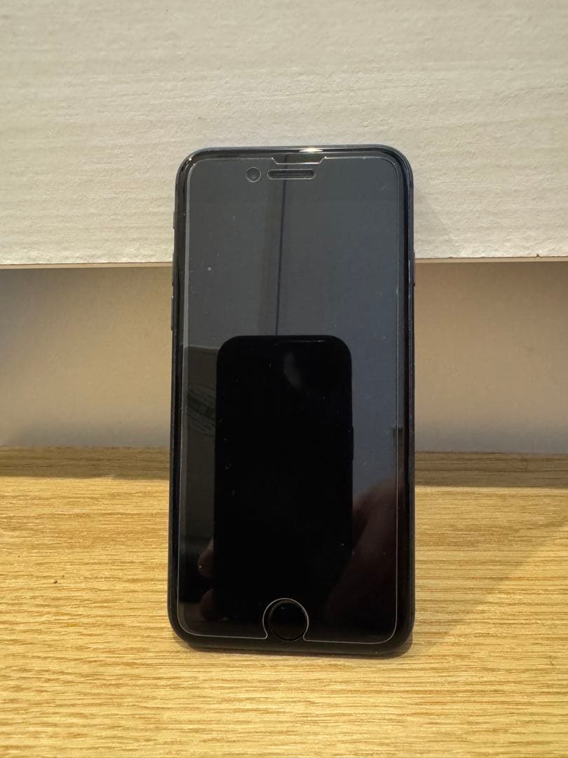 Apple iPhone 8 スペースグレイ simフリー64GB 本体、ケース - メルカリ
