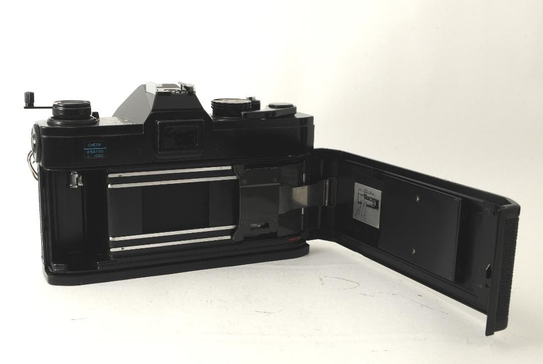 Canon FTb ブラック FD 28mm F/3.5 フィルムカメラ - メルカリ