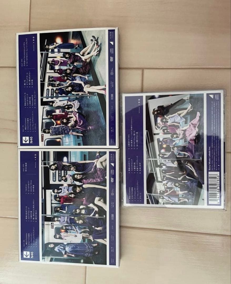 美品】乃木坂46CD DVDまとめ - メルカリ