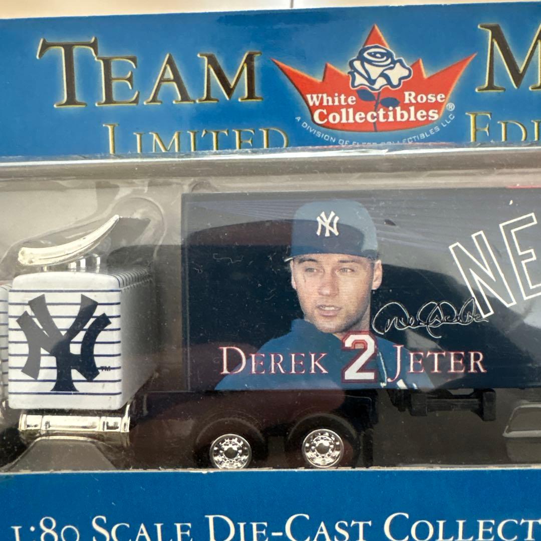 ニューヨーク・ヤンキース ミニカー トレーラー トラック メジャーリーグ