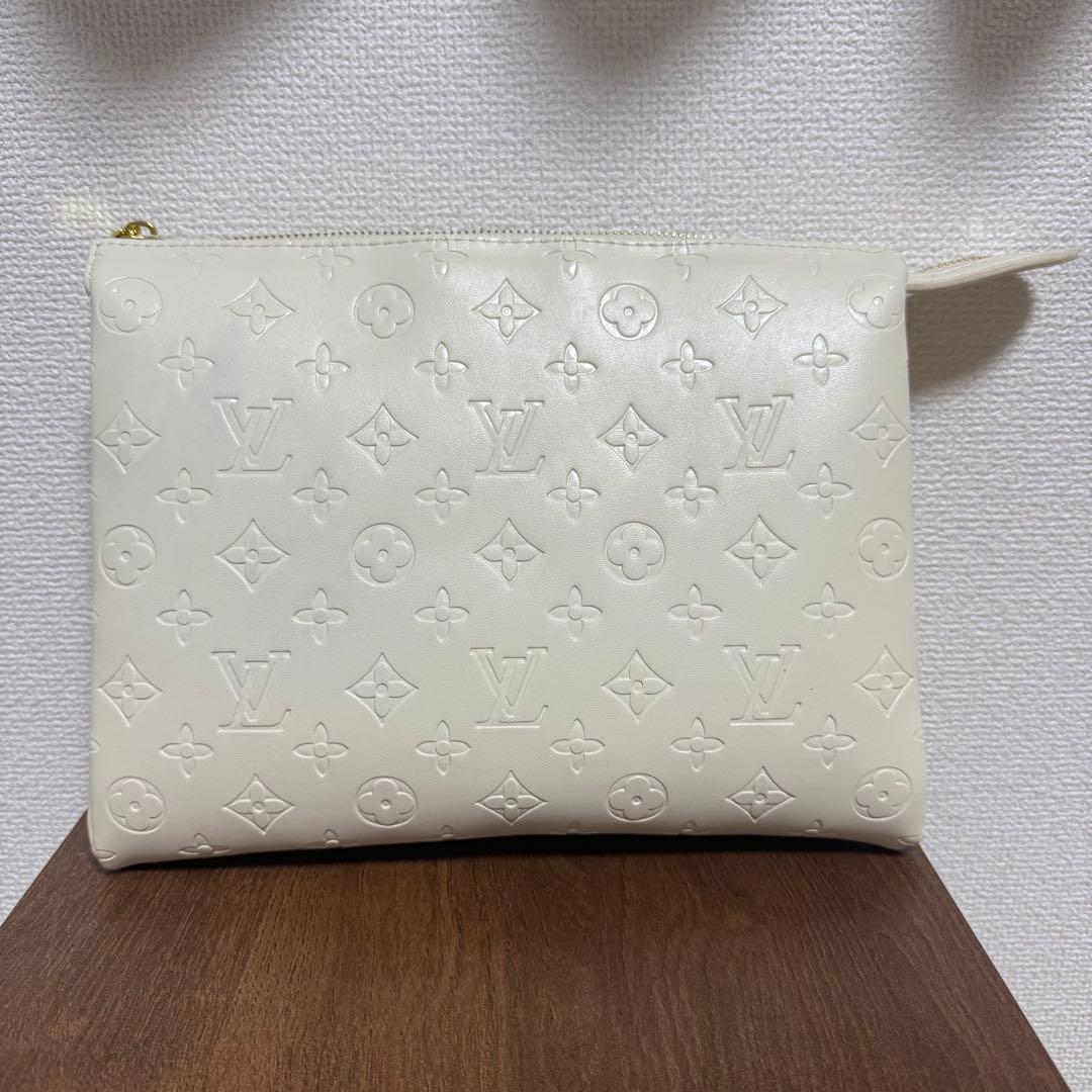 Louis Vuitton ホワイトショルダーバッグ 新作*LV*アルファメッセンジャーバッグホワイトモノグラムM31069