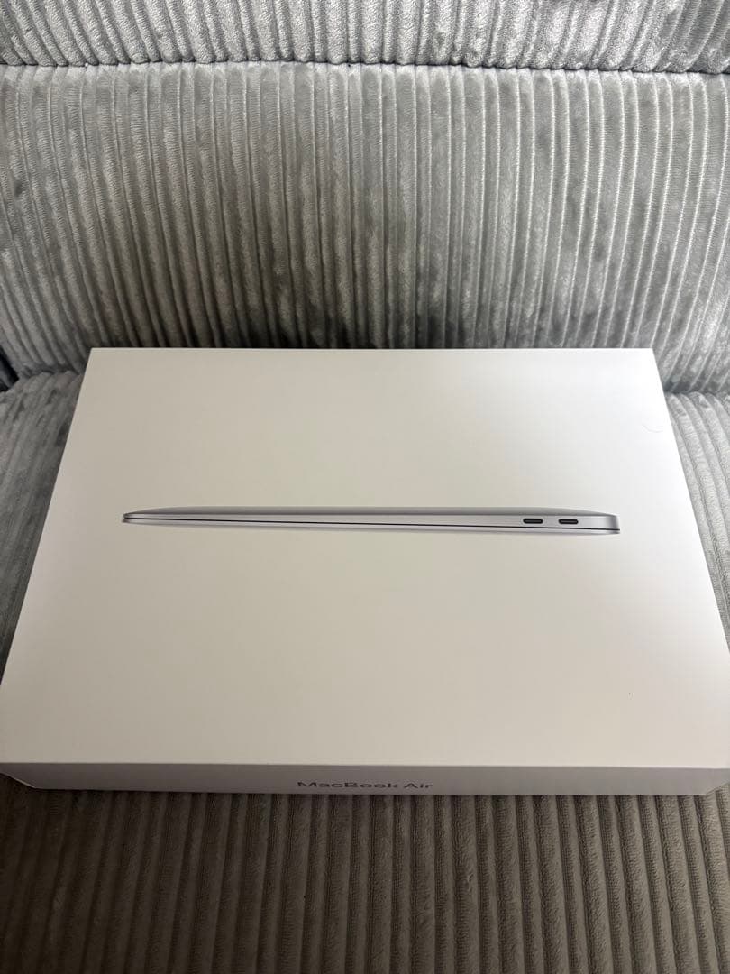 MacBook Air シルバー 空箱 - メルカリ