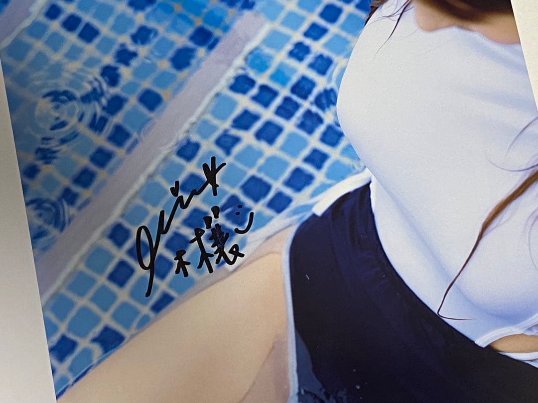 リンシャン 林襄 写真集 薫 -Kaoru- 日本版1st写真集 直筆サイン入り