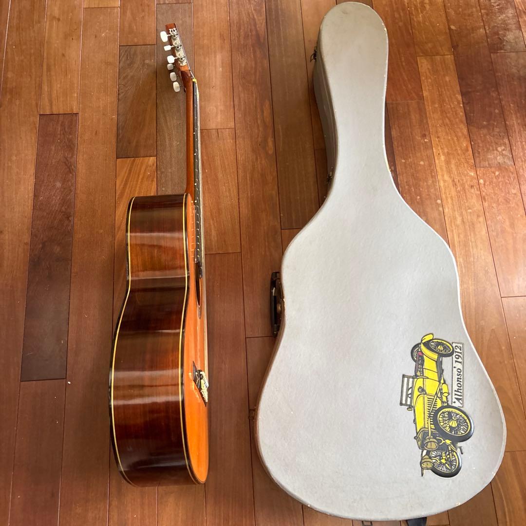 ギター！鈴木バイオリン杜 木曽 手工品 ケース付き！昭和40年代 昭和