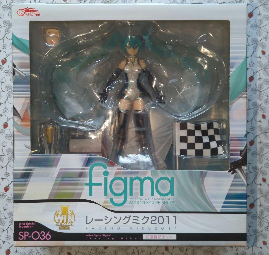 未開封】レーシングミク 2009〜2012 スポンサー特典 まとめ売り - メルカリ