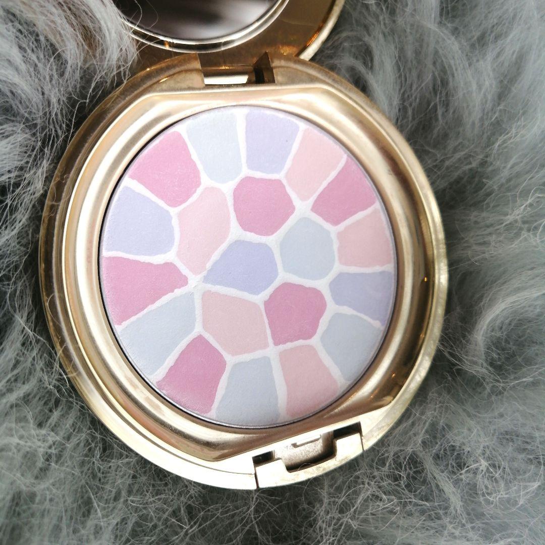 エレガンス ⁄ ラ プードル オートニュアンス VIIIの公式商品情報｜美容