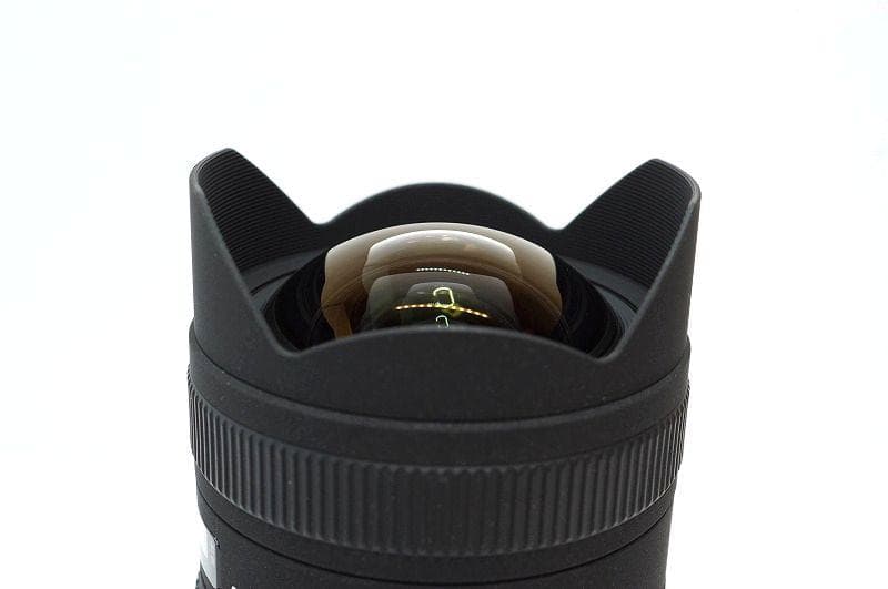 【超広角】 SIGMA 8-16mm F4.5-5.6 DC HSM