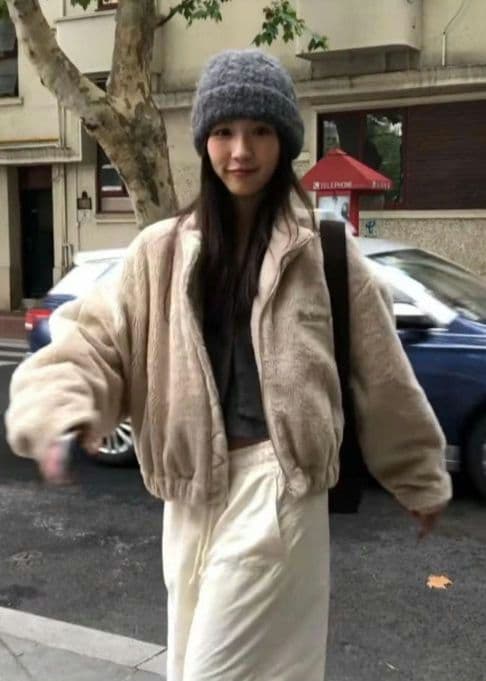 The Barnnet＊cropped eco shearling jacket - メルカリ