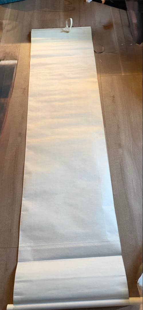 掛軸 香をきく達磨　浦田廣香（うらた ひろか）