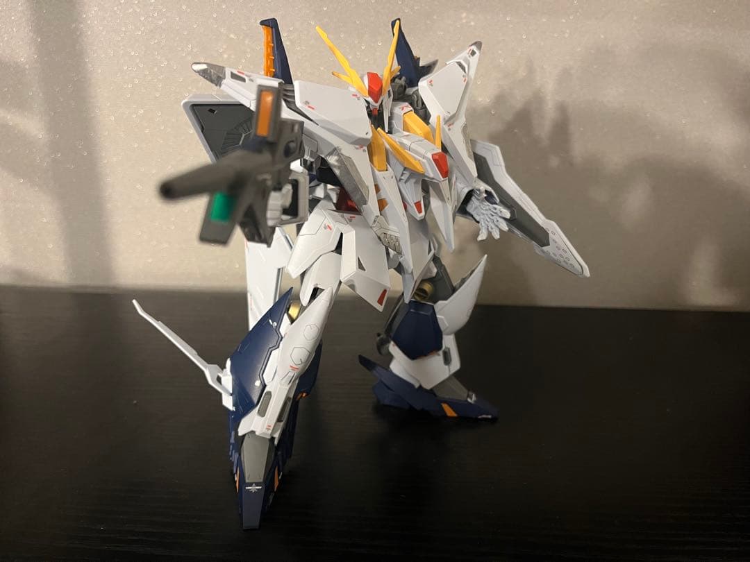 HGUCクスィーガンダム　部分塗装完成品 HGUC Ξガンダム（クスィーガンダム）製作とレビュー。立ち姿重視