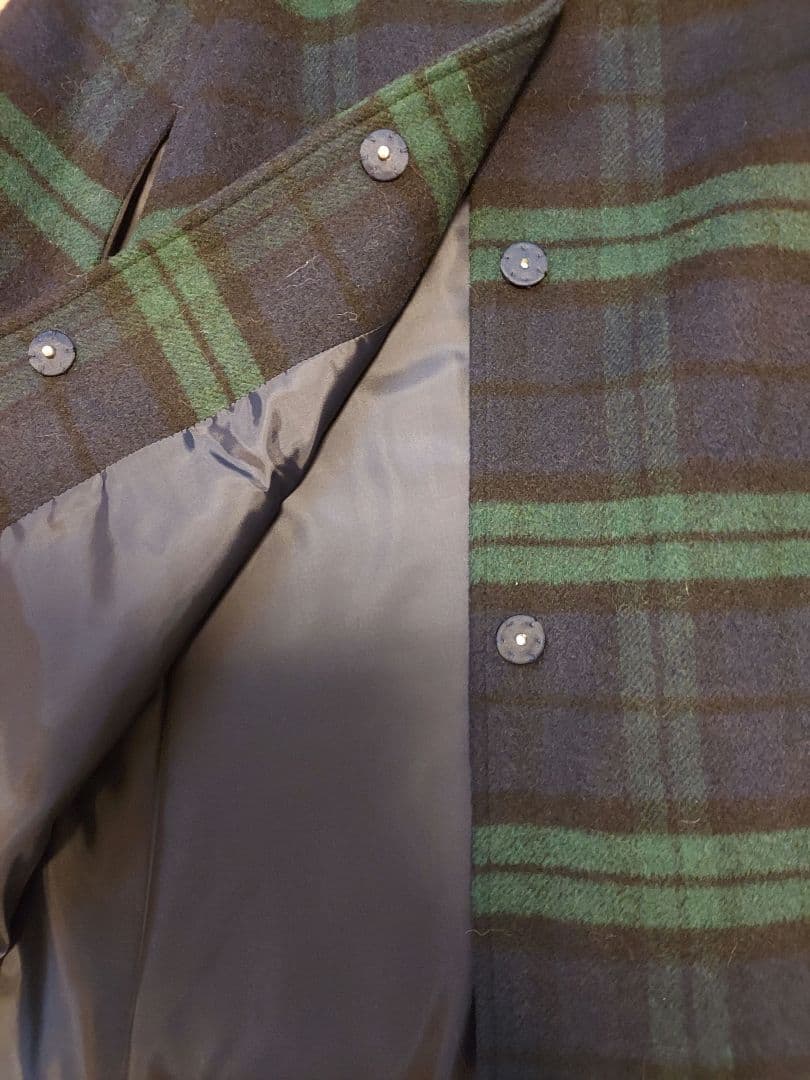 ジェンヌ グリーンネイビーチェックポンチョ M