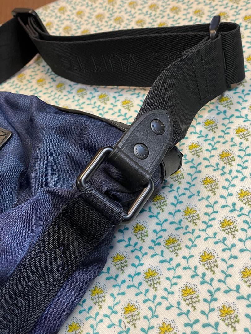 ジ*ニ様 LV ルイヴィトン ダミエ チャレンジカップ ソラーノ ネイビー