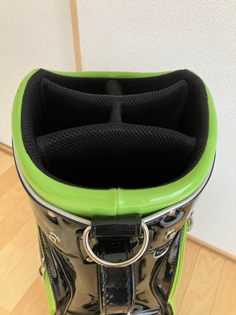 値下！ゴルフ キャディバッグ アクセル メンズ エナメル系 AXEL - メルカリ