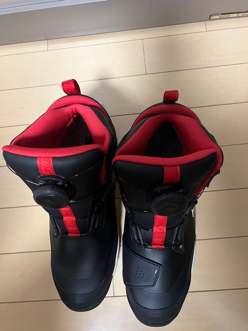 TAICHI RSS013 バイク用靴 27.0cm ブラック/ホワイト