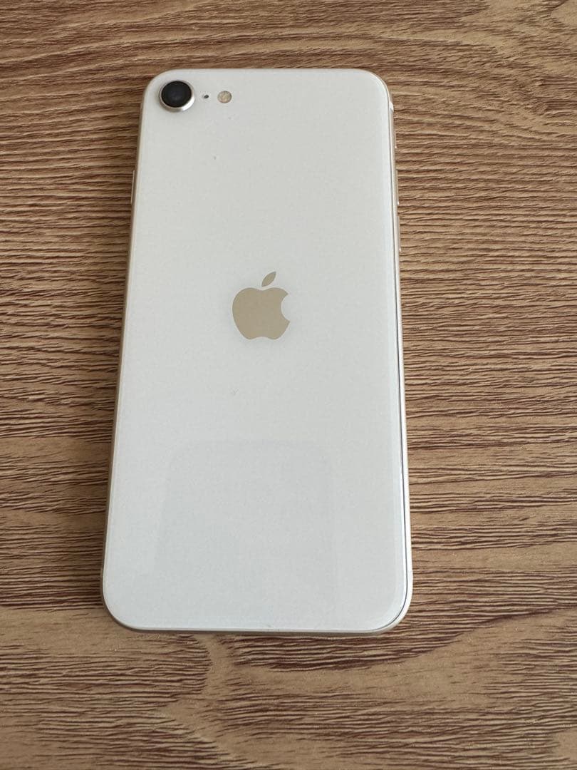 Apple iPhone SE2 ホワイト - メルカリ