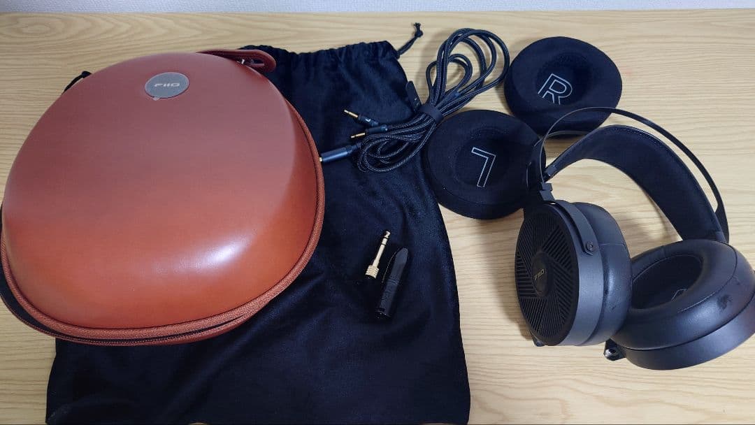 fiio　FT5 ヘッドホン FiiO FT5 Large 90mm Planar Magnetic Driver Open-Back Headphones