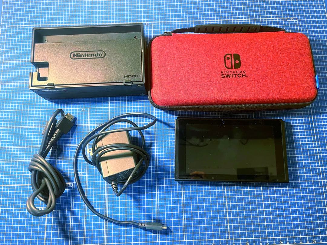 ニンテンドースイッチ本体ジョイコンドックケーブル類セット