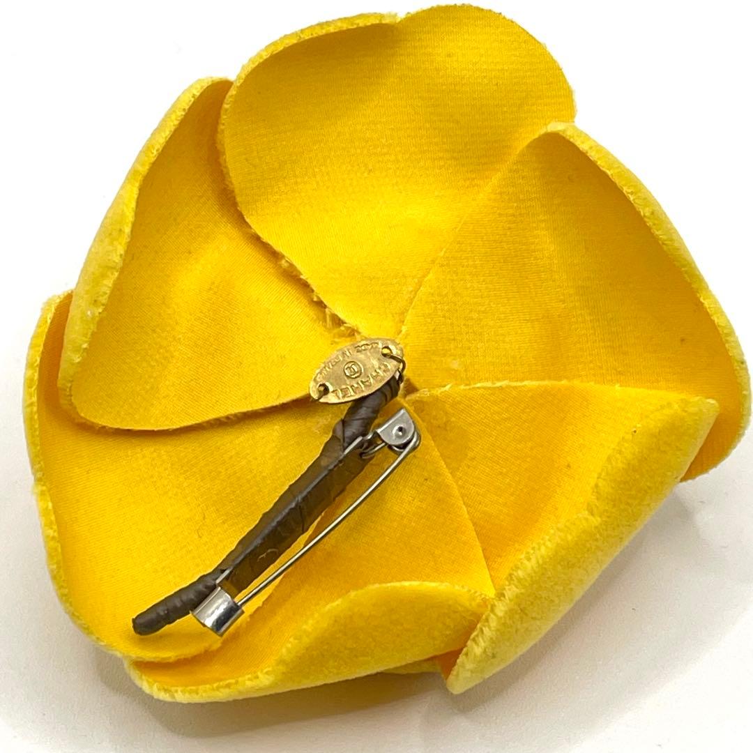 CHANEL シャネル カメリア コサージュ ピンブローチ ベロア イエロー