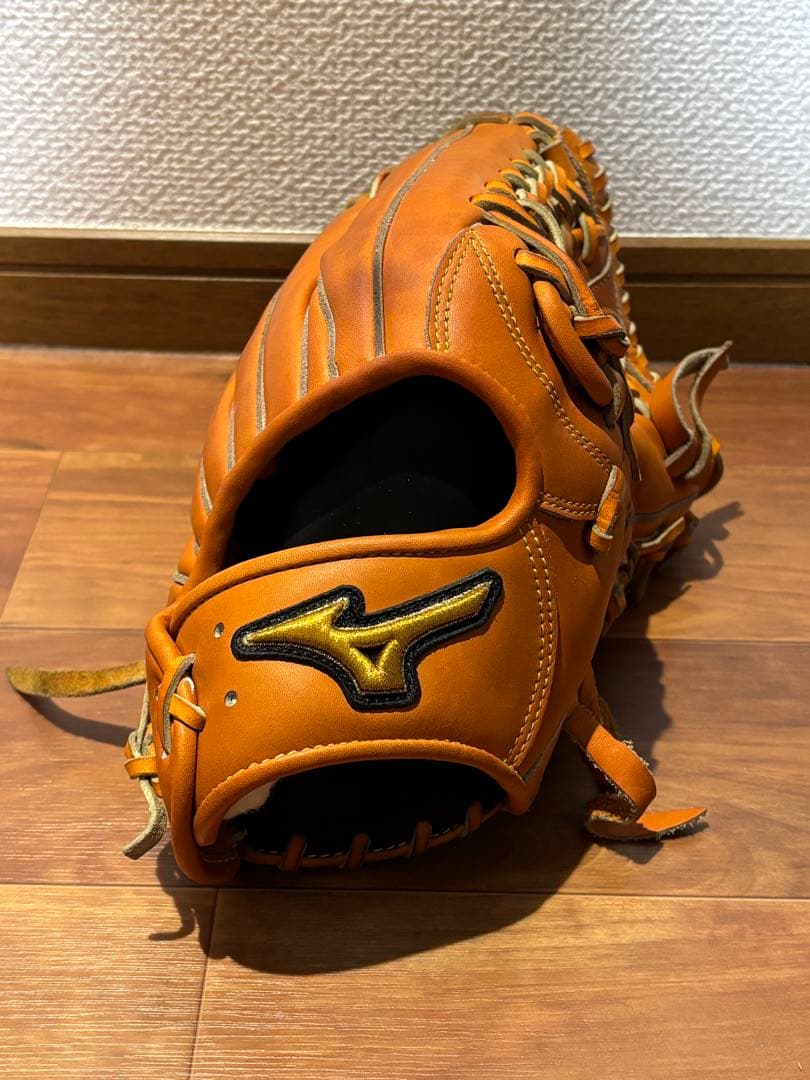 ミズノプロ軟式外野手用グラブ 匿名配送 オレンジ 型付け済み - メルカリ