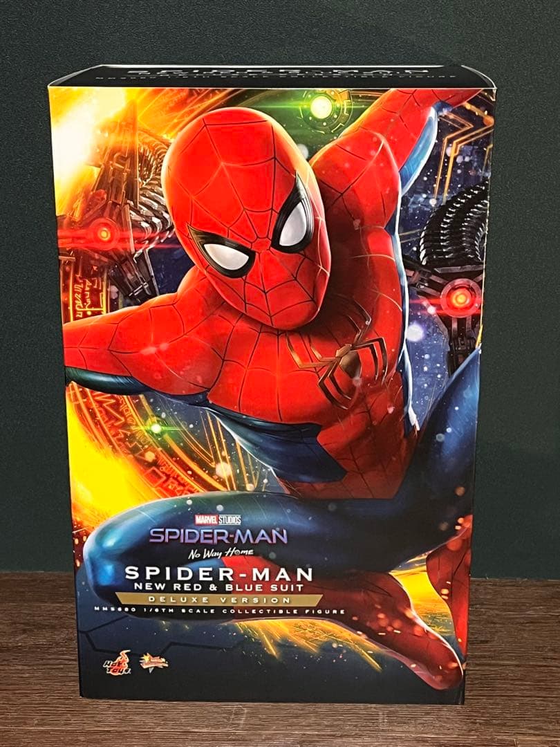 ホットトイズ　スパイダーマン　ニューレッド&ブルースーツ　デラックス版　匿名配送 ムービー・マスターピース】『スパイダーマン：ノー・ウェイ・ホーム