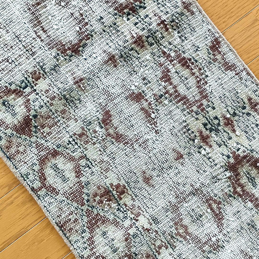 トルコ ヴィンテージラグ レッド系 80×46cm - メルカリ