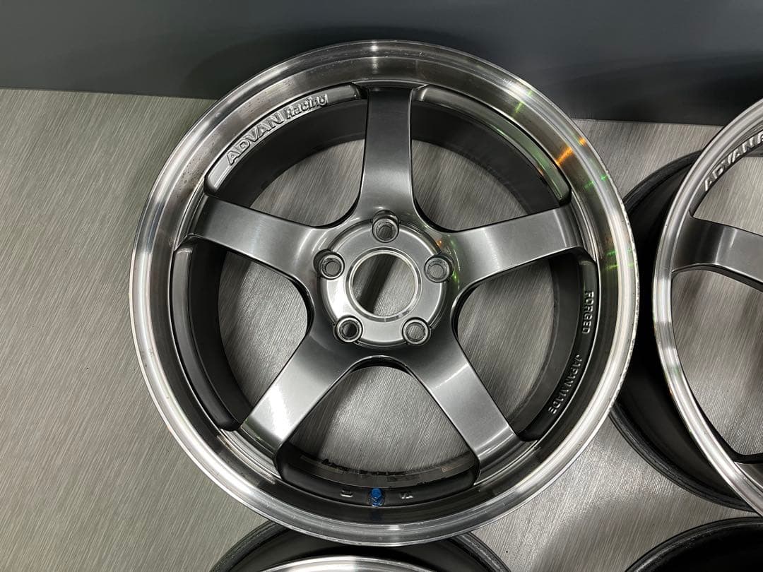 w*n様 ADVAN Racing GT 18×8.0J 120-5 +46 4