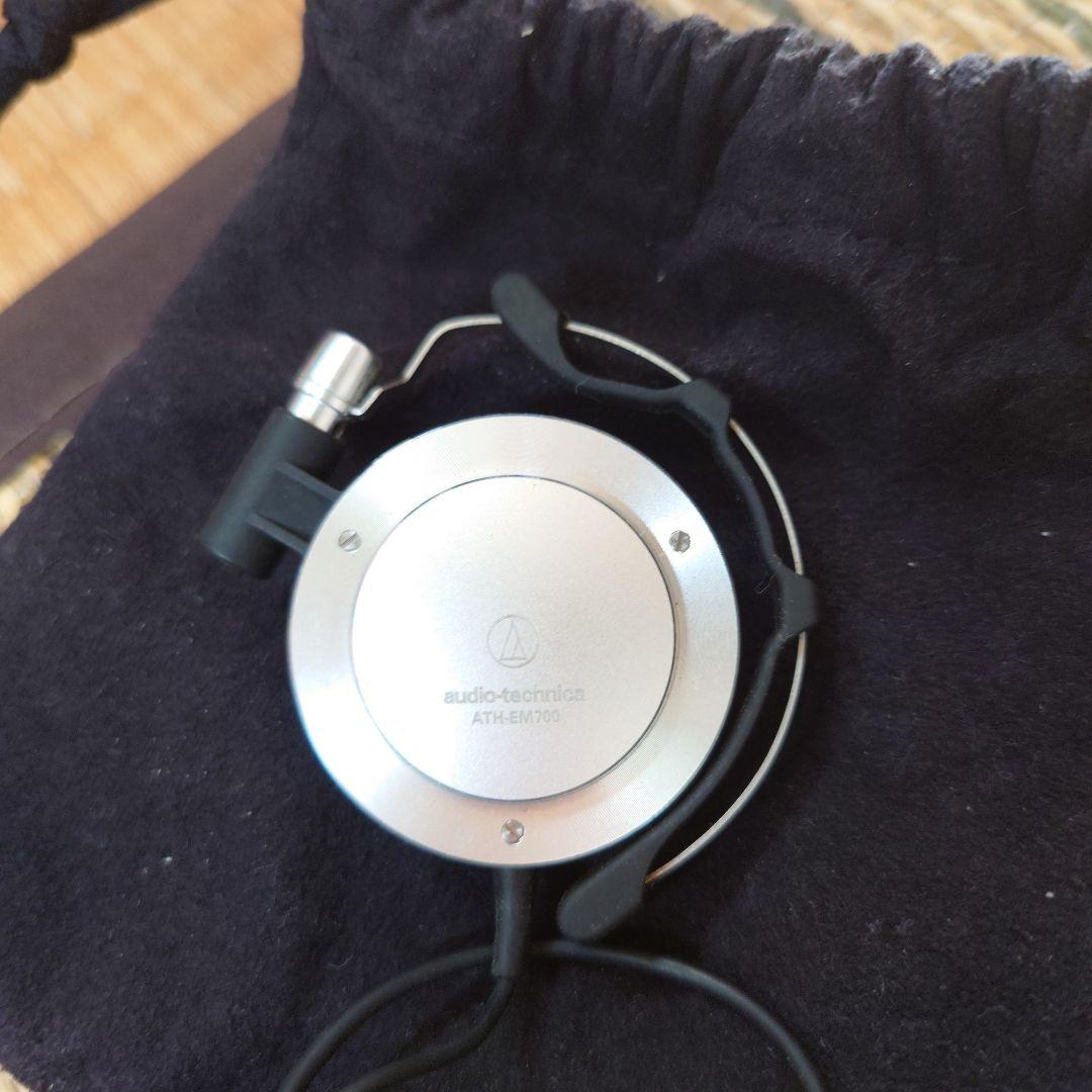 美品】ペルソナ3 イヤホン ATH-EM700 シルバー - メルカリ