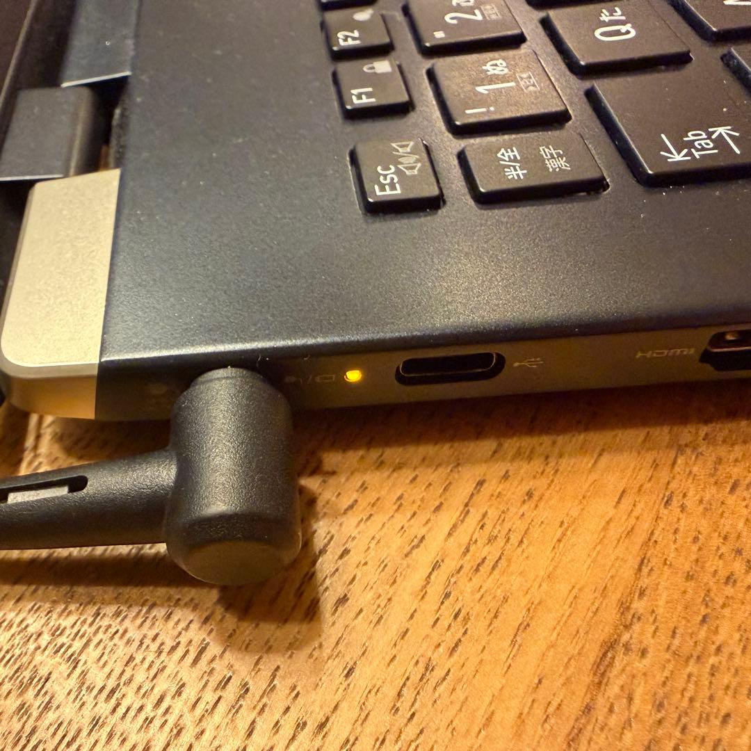 ジャンク】dynabook G83/M｜AC接続で動作OK｜画面良好｜部品取に