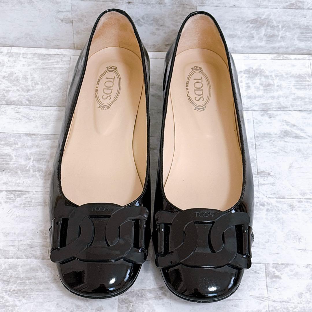 極美品✨TOD'S ケイト エナメル フラットパンプス チェーン 22.5cm