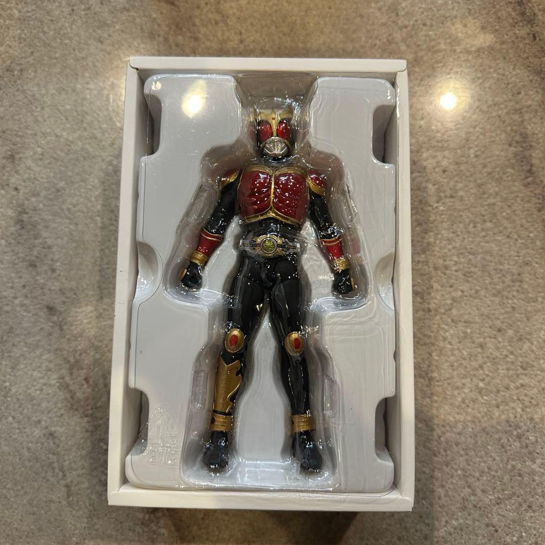 S.H.Figuarts 仮面ライダークウガ・ライジングマイティ（真骨彫製法）