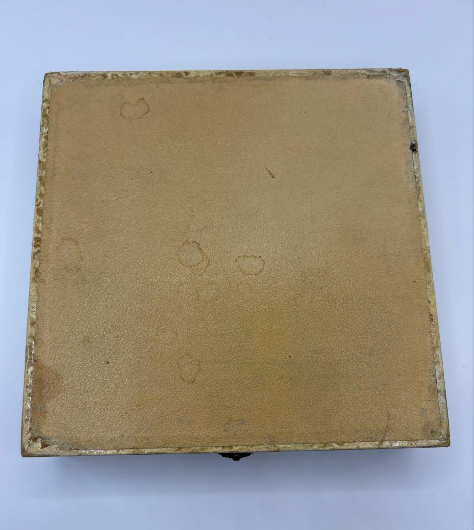 最終お値下げ】 ヴィンテージフラワーモチーフシルバープレート