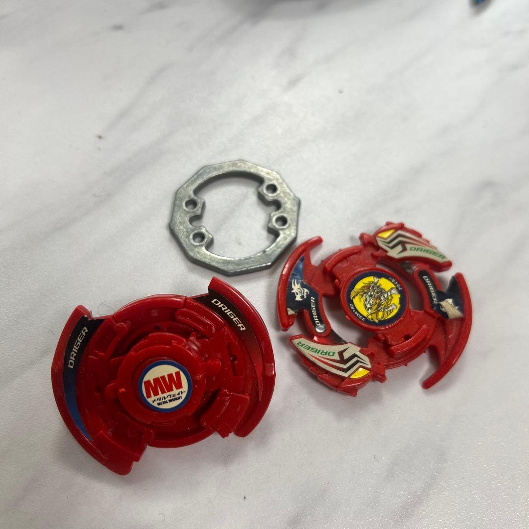 爆転シュートベイブレード ドライガーV2 レッド - メルカリ