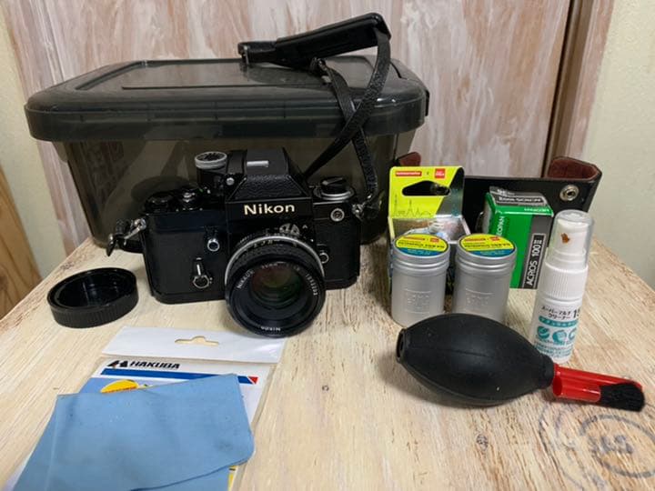 Nikon f2 フィルムカメラ完動品　レンズ　フィルム付き Nikon F2レンズ付き+オプション 【フィルムカメラ・ニコン