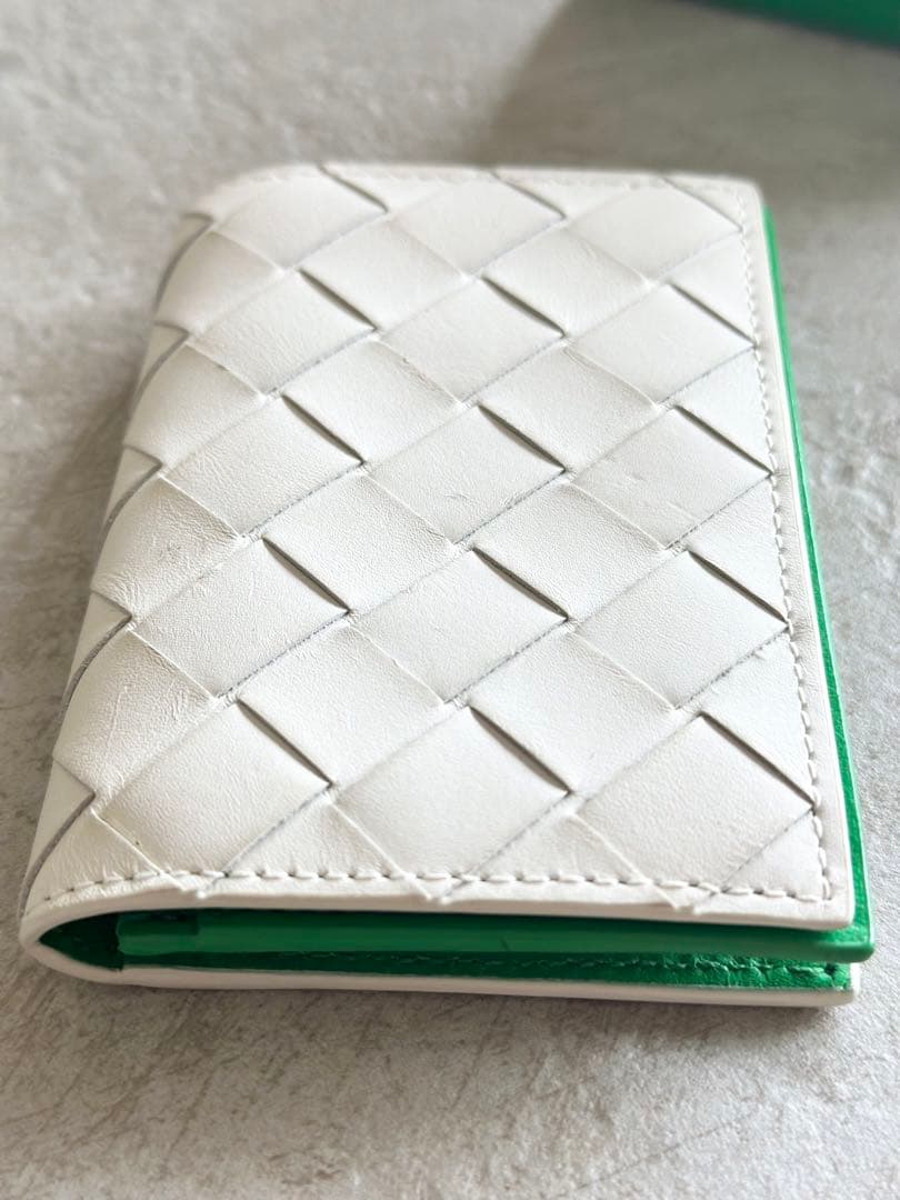 BOTTEGA VENETA レザー名刺入れ ホワイト×グリーン 楽天市場】BOTTEGA VENETA ボッテガヴェネタ カードケース 667141