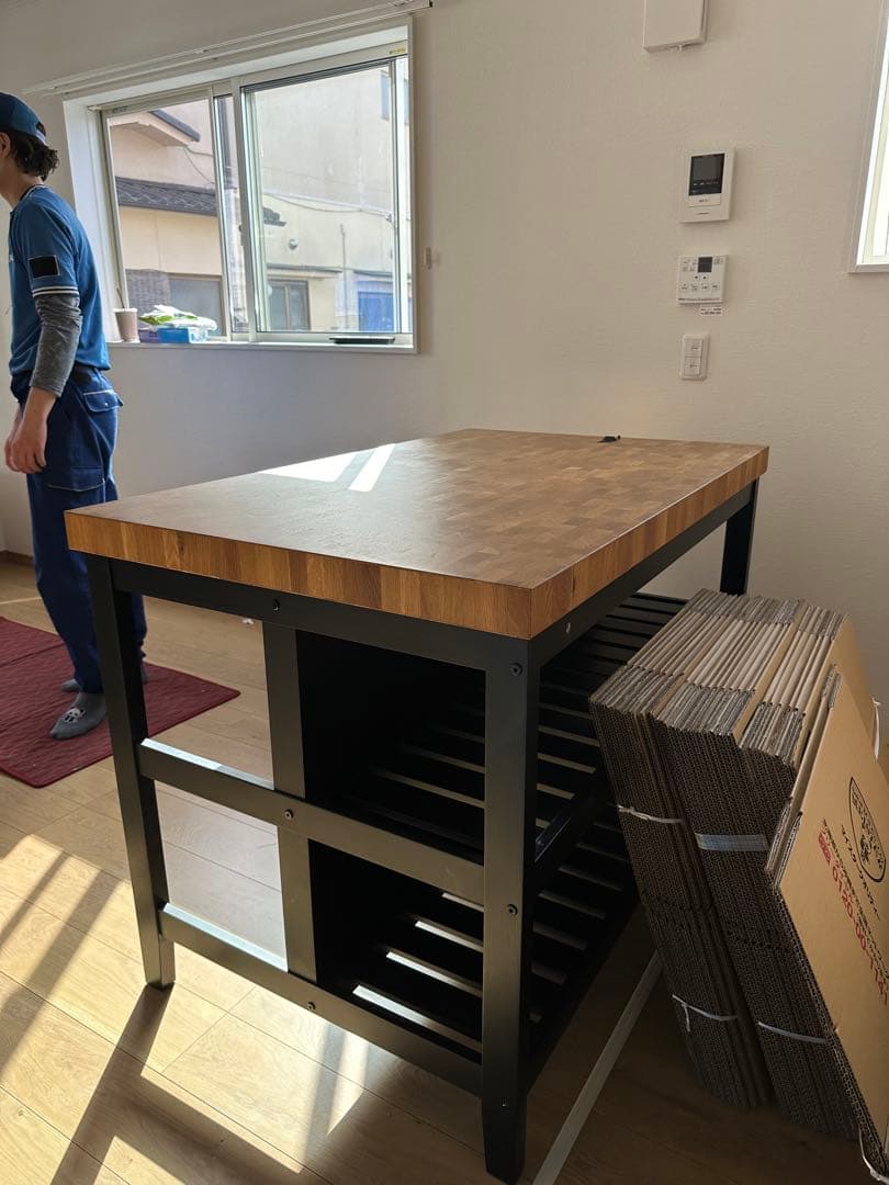 IKEA 】ヴァドホルマ- アイランドキッチン ブラック/オーク - メルカリ