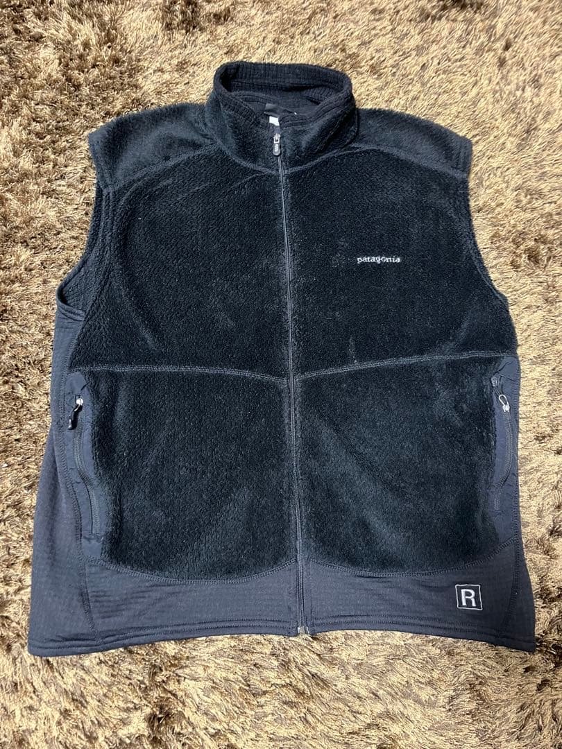 00s Patagonia レギュレーター R2 フリースベスト　ブラック　XL 楽天市場】00s USA製 パタゴニア R2 フリース ベスト レディース S