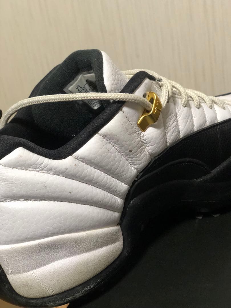 ナイキ エアジョーダン 12 ロー ゴルフ “タクシー”