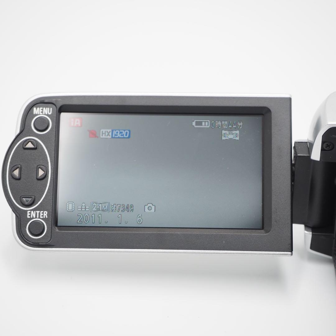 ビデオカメラ Panasonic HDC-TM25 別売ケース、バッテリー2個付