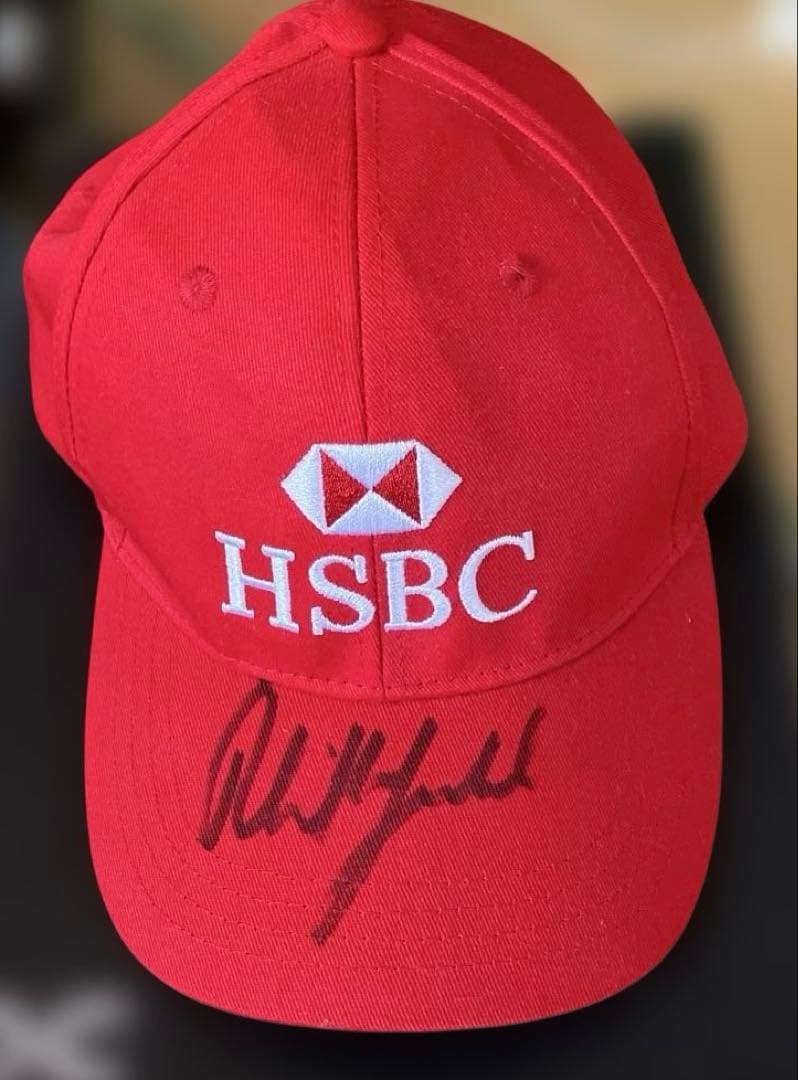 イーグル　フィル・ミケルソン選手直筆サイン入りキャップ他二点（計三点） 50歳でも平均飛距離302.3ヤード！ ミケルソンが自ら語る今でも飛ばせる